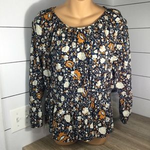 Universal‎ thread blouse